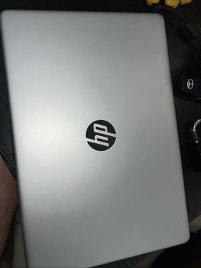 HP Laptop 15-dy2xx, intel i5 11th Gen, 8GB RAM, 500GB SSD, Read Description