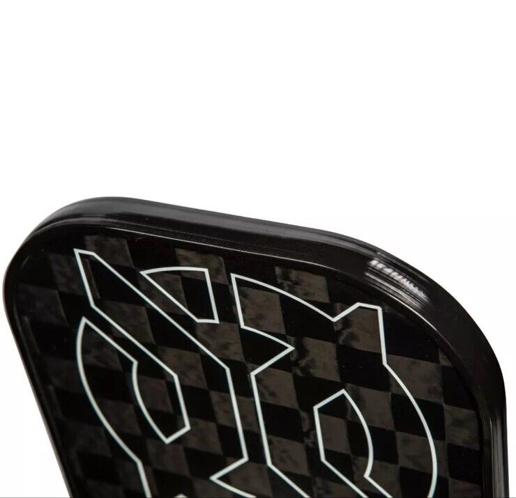 Onix Outbreak Pickleball Paddle, Color Black **NEW**