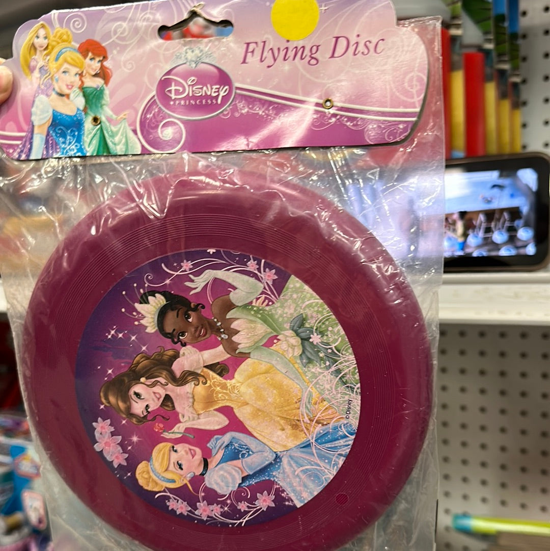 Flying disc