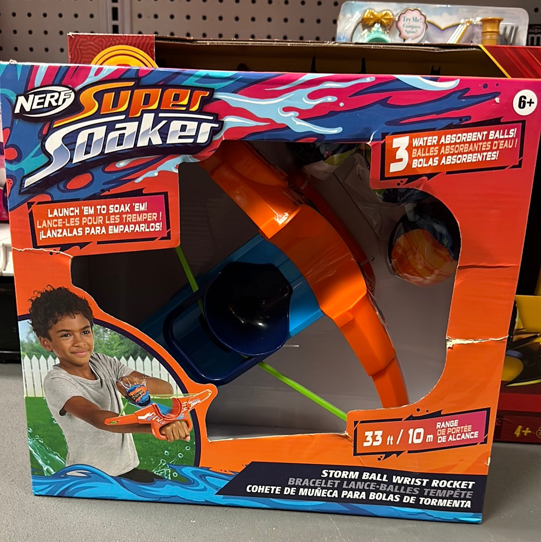 Nerf super soaker