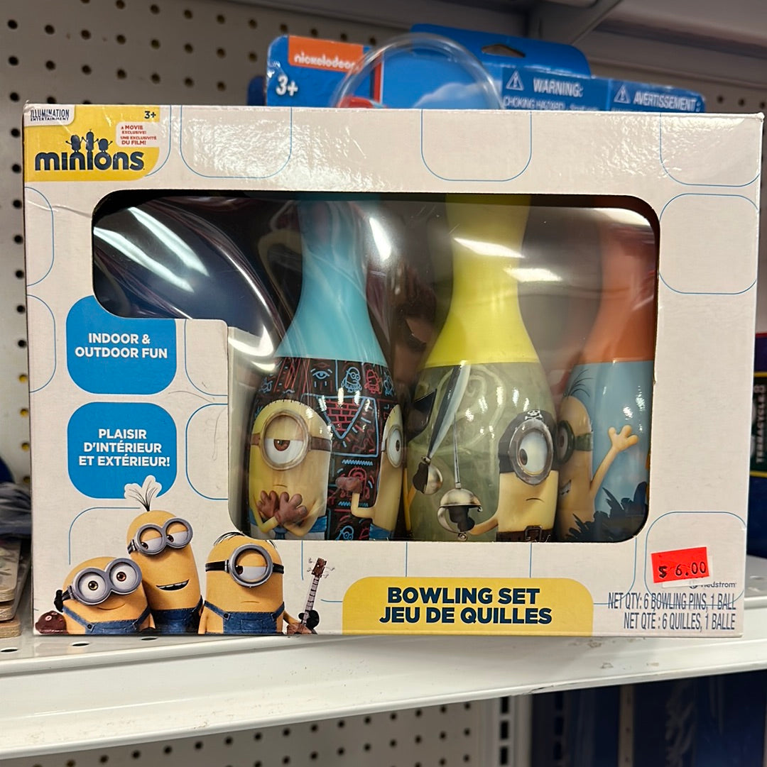 Minions bowling set