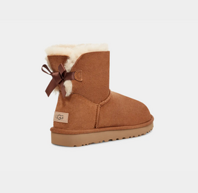 UGG Mini Bailey Bow II Size 7